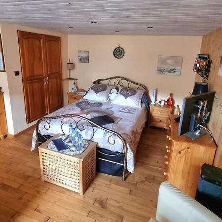 Ty Cosy, Chambre Privee Lejlighed Pluméliau Værelse billede